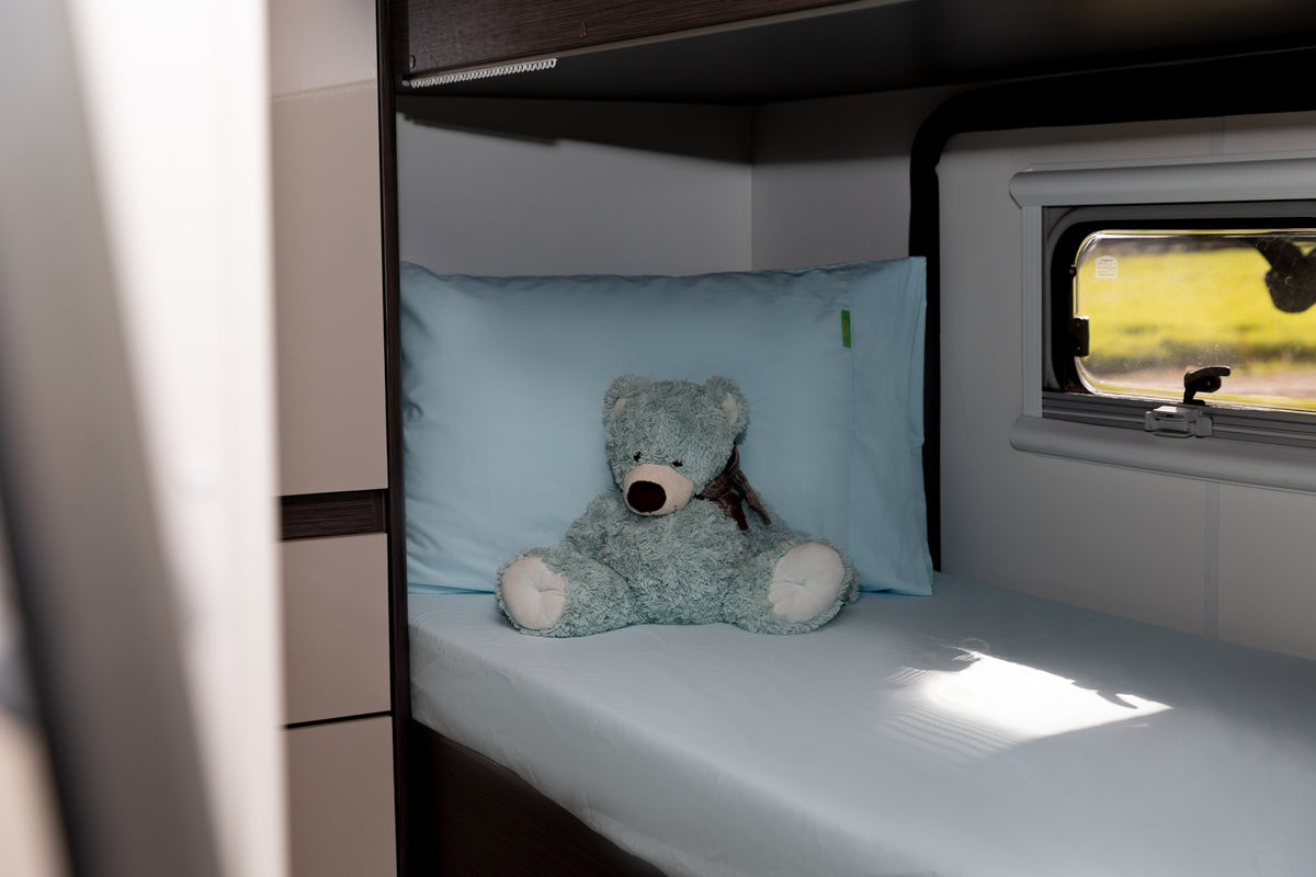 Caravan Sheets Bunk Drifted Off