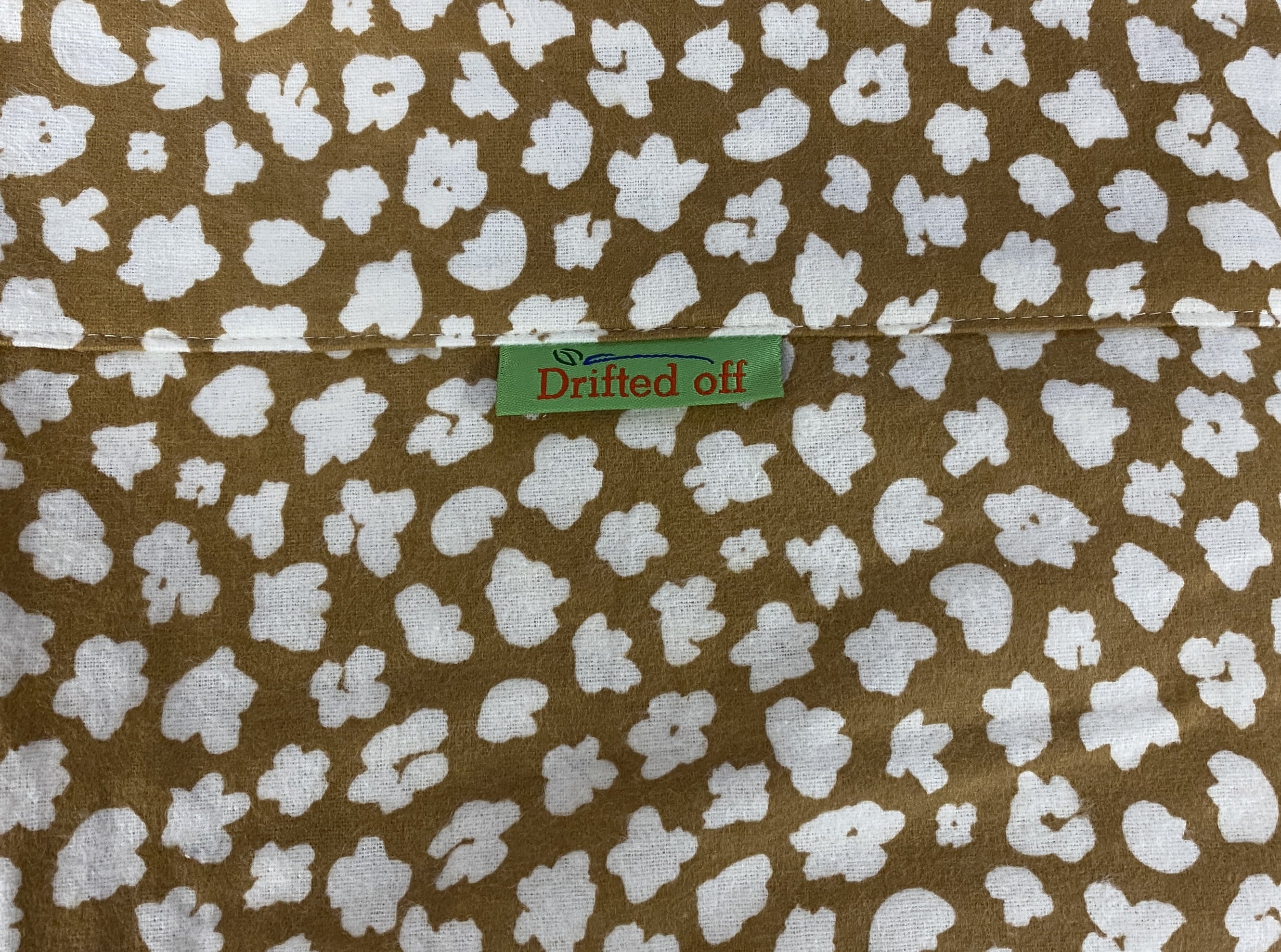 Caravan Sheets Queen Short Sheeted (for beds with a Bolster 175 x 15